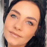 Livehelderzienden.net - Belverzoek tarotist Lien